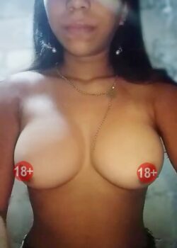 Morrita Chichona Manda Video Desnuda a Su Novio 2